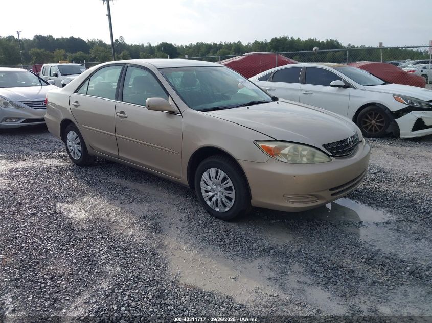 2004 Toyota Camry Le