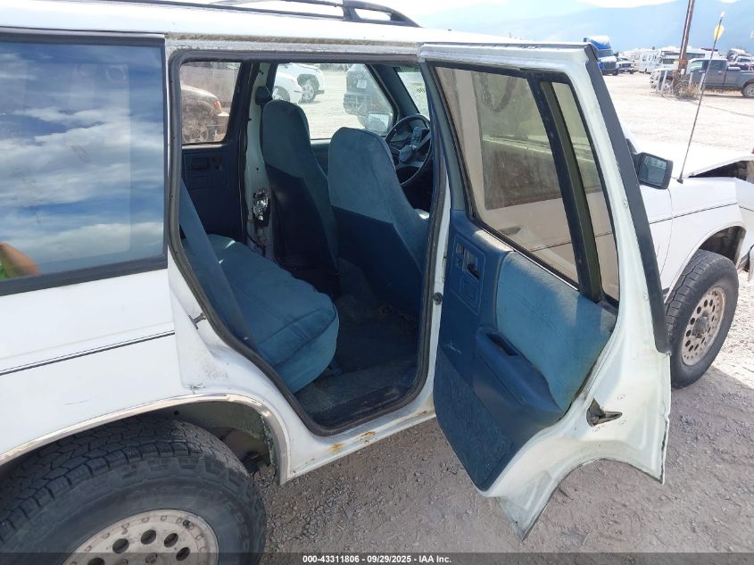 1994 Chevrolet Blazer S10 VIN: 1GNDT13W2R0159444 Lot: 43311806