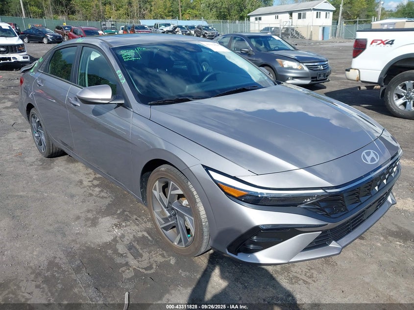 2025 Hyundai Elantra Sel Convenience