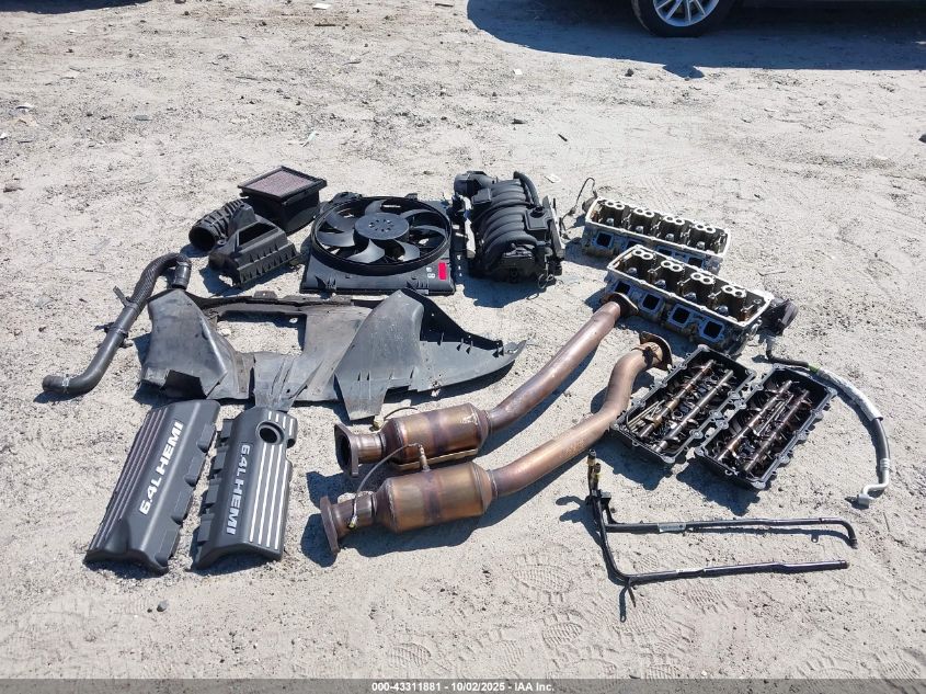 2015 Jeep Grand Cherokee Srt VIN: 1C4RJFDJ6FC878775 Lot: 43311881