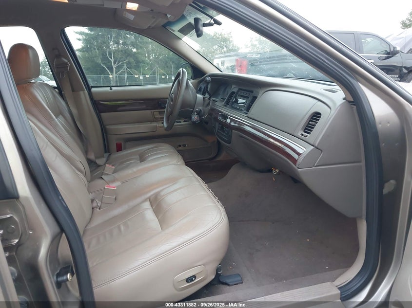 2MEFM75W43X652046 2003 MERCURY GRAND MARQUIS photo no. 5
