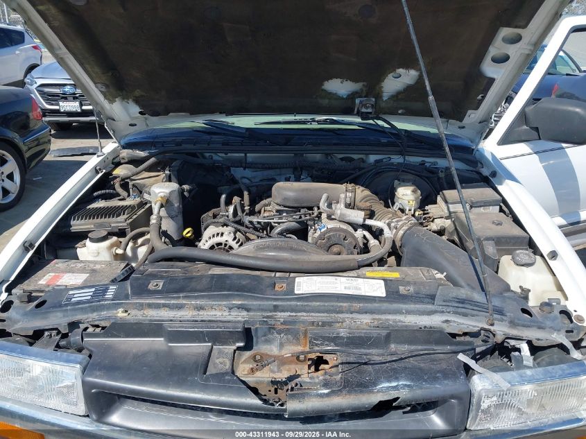 1999 Chevrolet Blazer Lt VIN: 1GNDT13W0X2176809 Lot: 43311943