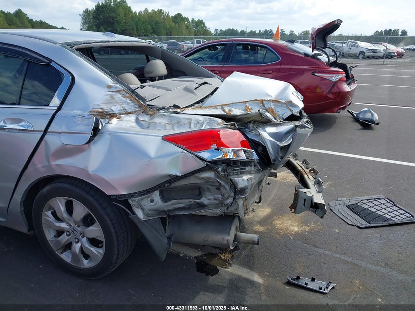1HGCP36888A034525 2008 HONDA ACCORD photo no. 6