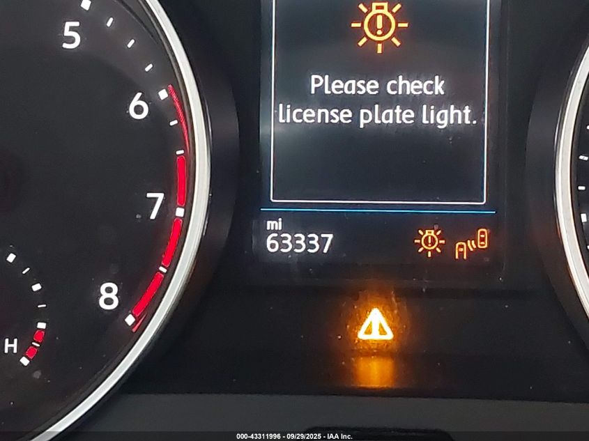 2020 Volkswagen Tiguan 2.0T Se/2.0T Se R-Line Black/2.0T Sel VIN: 3VV3B7AX5LM031985 Lot: 43311996