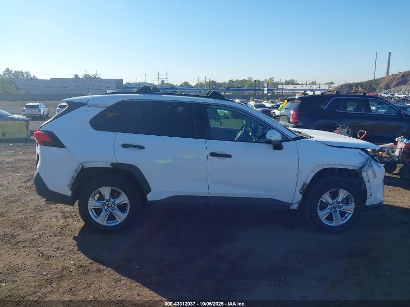 2020 Toyota Rav4 Xle VIN: 2T3P1RFV4LW105661 Lot: 43312037