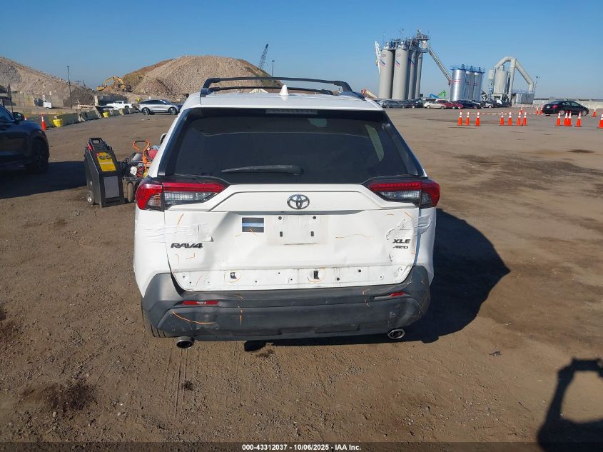 2020 Toyota Rav4 Xle VIN: 2T3P1RFV4LW105661 Lot: 43312037