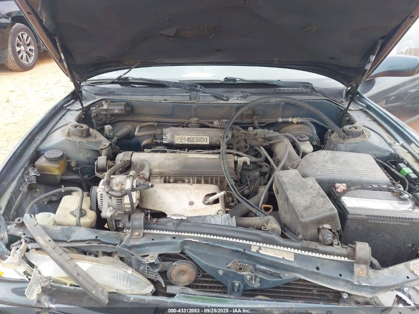 1995 Toyota Camry Le VIN: 4T1SK12E6SU582694 Lot: 43312083