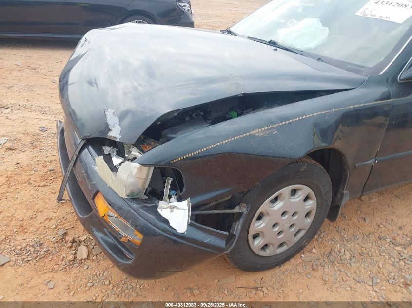 1995 Toyota Camry Le VIN: 4T1SK12E6SU582694 Lot: 43312083