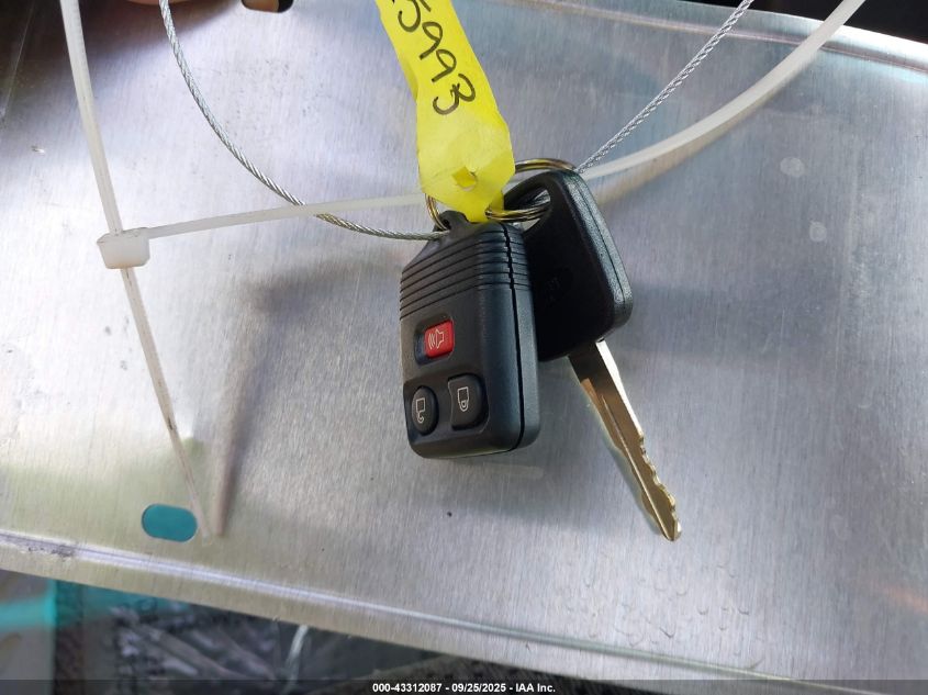 2001 Ford F-150 Xl/Xlt VIN: 1FTZX17211NB54334 Lot: 43312087