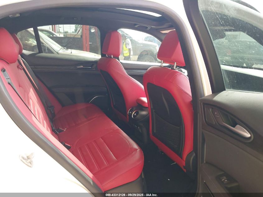 2022 Alfa Romeo Stelvio Sprint Rwd VIN: ZASPAJAN9N7D24551 Lot: 43312126