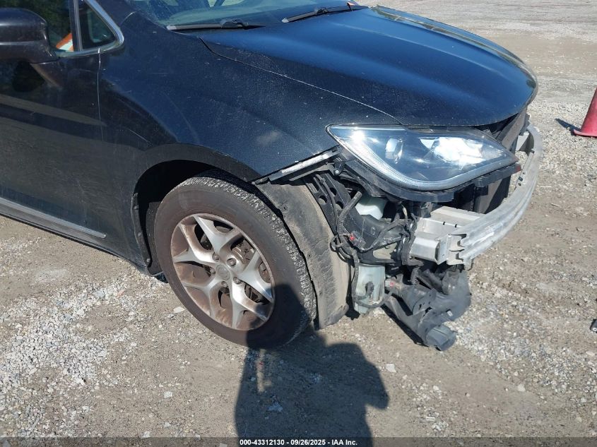 2017 Chrysler Pacifica Touring-L VIN: 2C4RC1BG4HR668027 Lot: 43312130