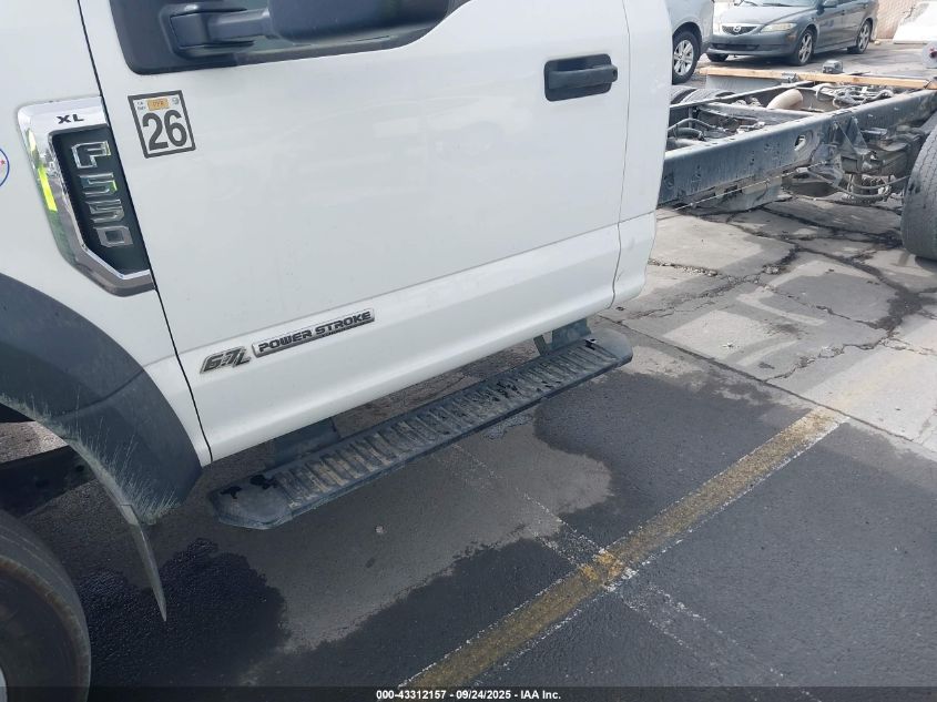 2018 Ford F-550 Chassis Xl VIN: 1FDUF5GT3JEC58686 Lot: 43312157