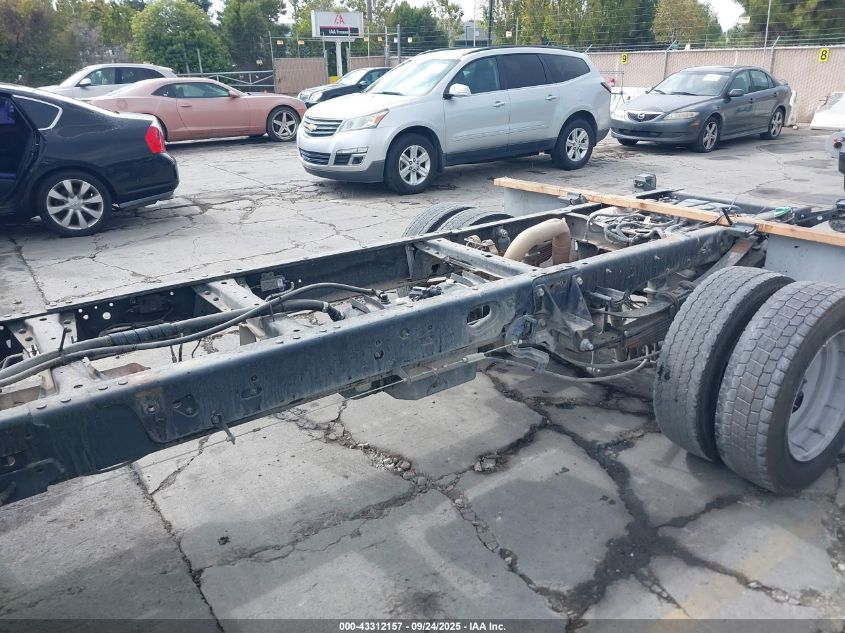 2018 Ford F-550 Chassis Xl VIN: 1FDUF5GT3JEC58686 Lot: 43312157