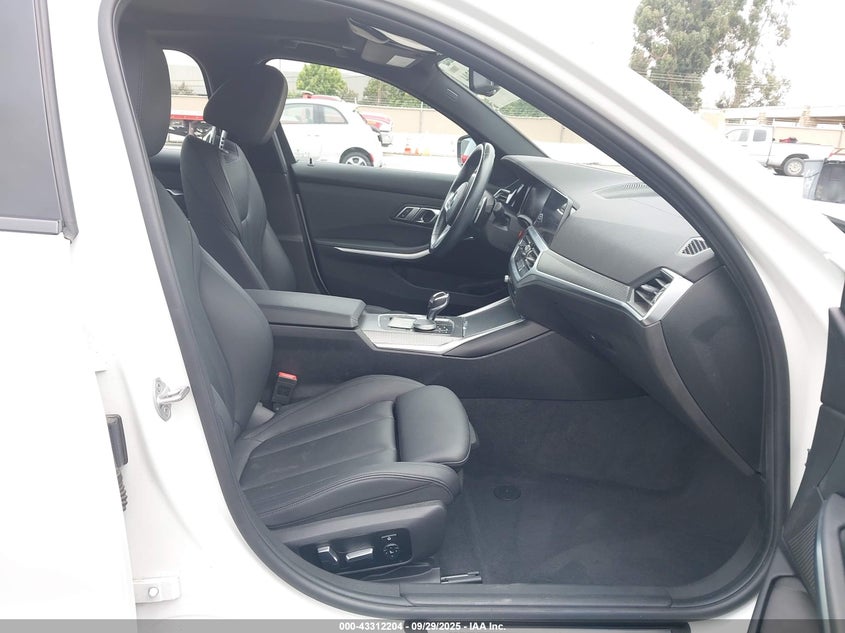2019 BMW 330I WBA5R1C5XKAK09684