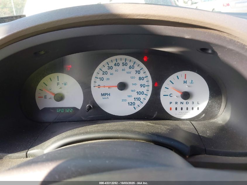 2007 Chrysler Town & Country VIN: 1A4GJ45R57B109928 Lot: 43312252