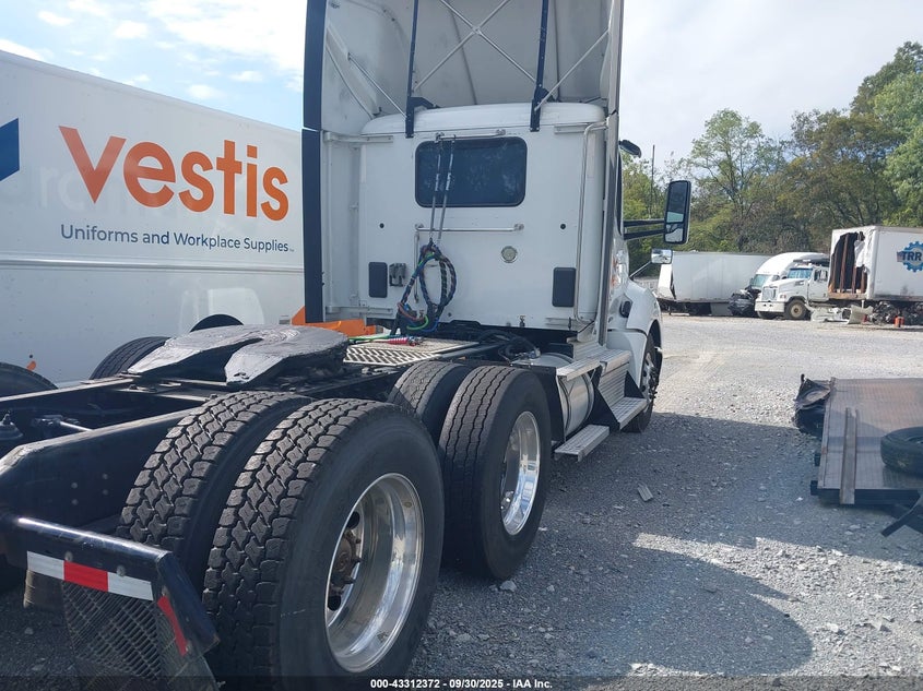 2020 KENWORTH T680 auction photo 4