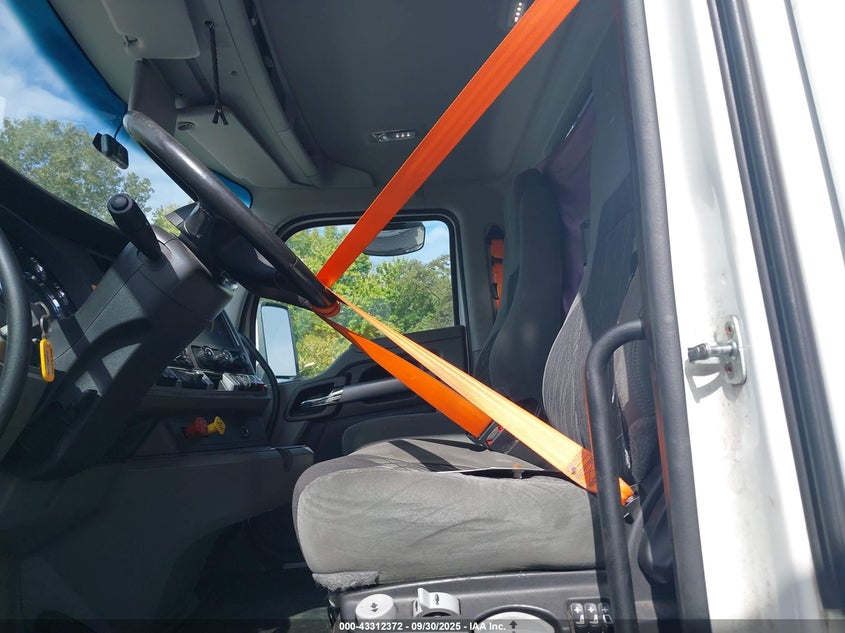 2020 KENWORTH T680 auction photo 7
