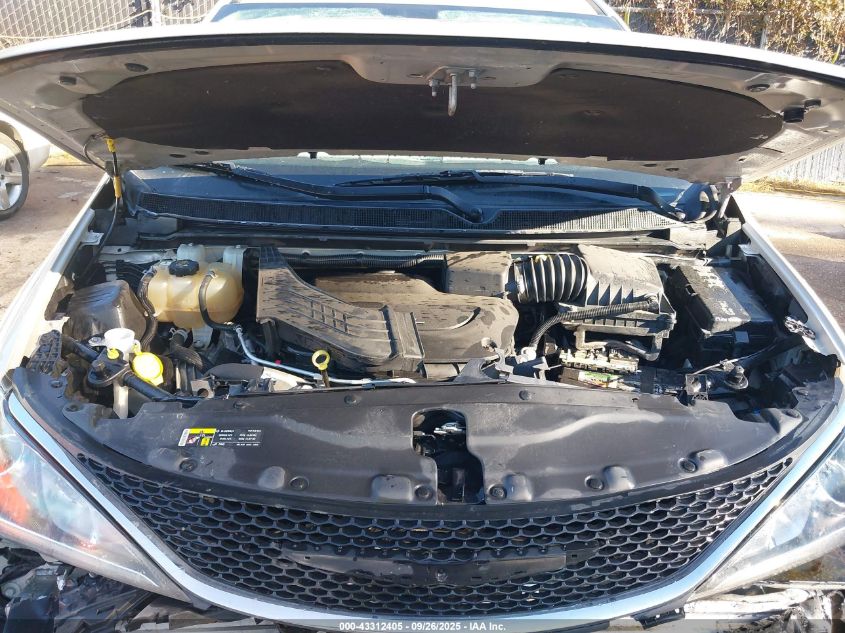 2017 Chrysler Pacifica Touring-L Plus VIN: 2C4RC1EG7HR603653 Lot: 43312405