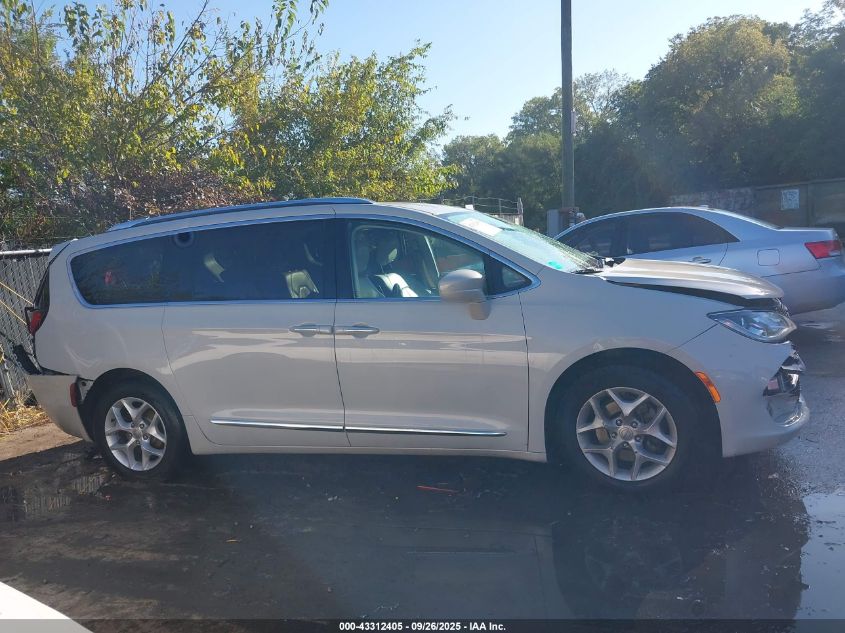 2017 Chrysler Pacifica Touring-L Plus VIN: 2C4RC1EG7HR603653 Lot: 43312405