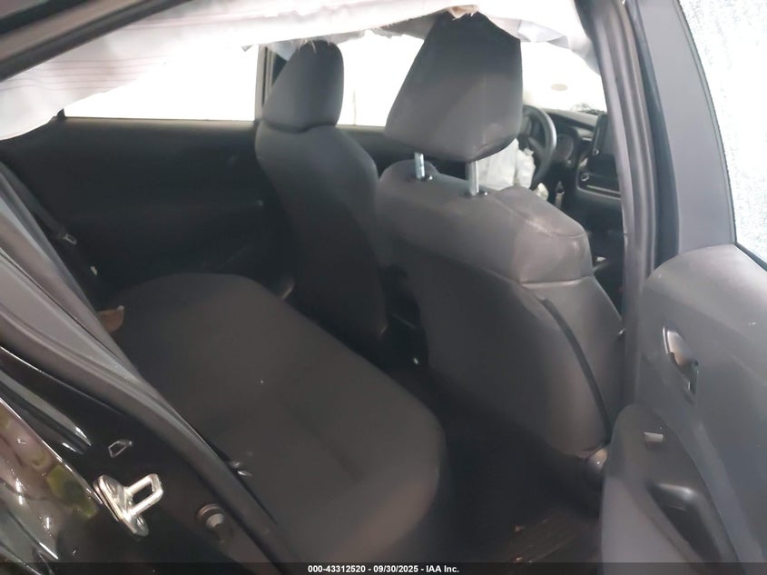 2022 TOYOTA COROLLA LE - 5YFEPMAE7NP375741