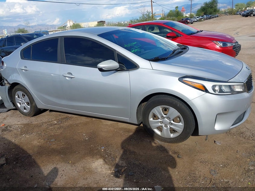 2017 KIA FORTE LX - 3KPFK4A76HE161026