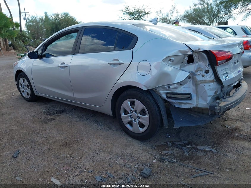 2017 KIA FORTE LX - 3KPFK4A76HE161026