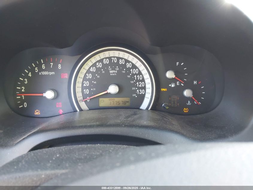 2006 Hyundai Entourage VIN: KNDMC233967602101 Lot: 43312599