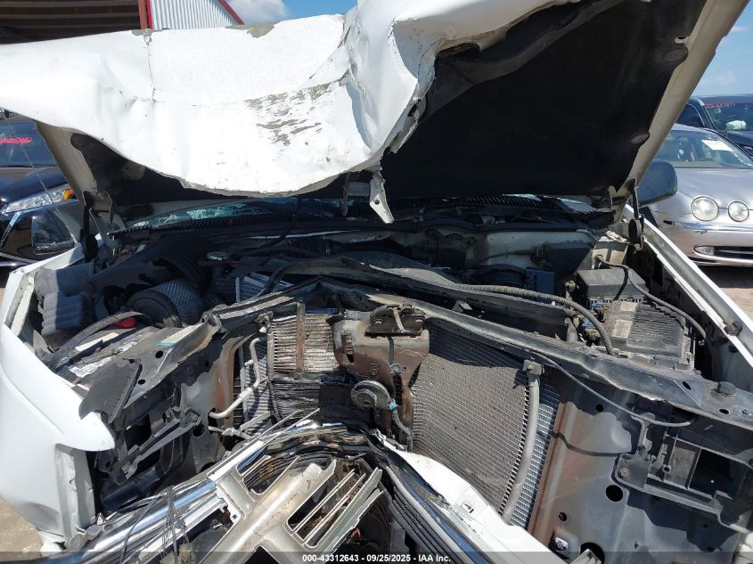 1999 Chevrolet C2500 VIN: 1GCGC24R8XR707587 Lot: 43312643