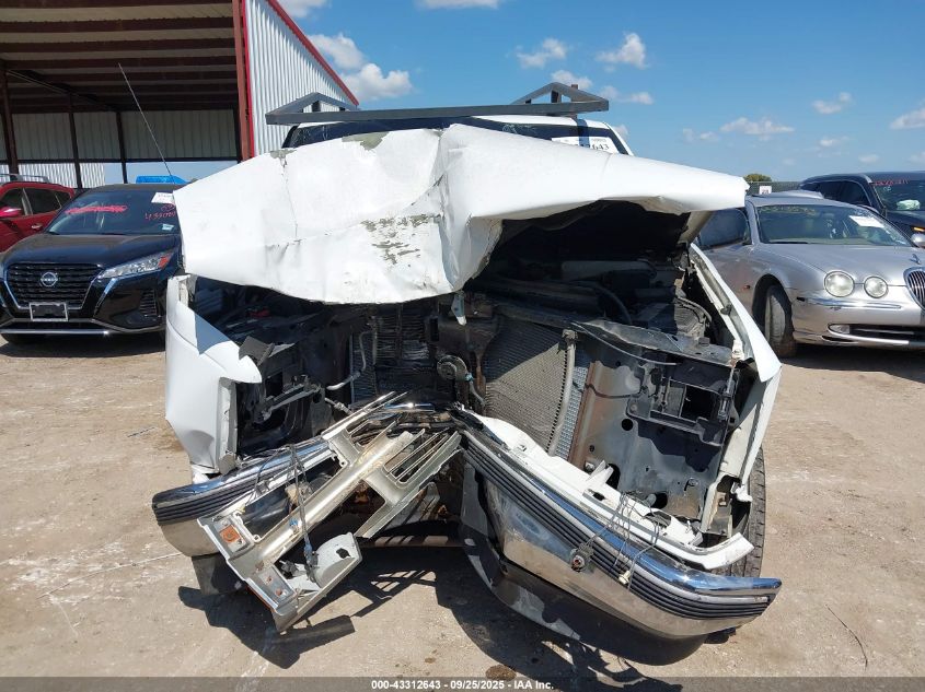 1999 Chevrolet C2500 VIN: 1GCGC24R8XR707587 Lot: 43312643