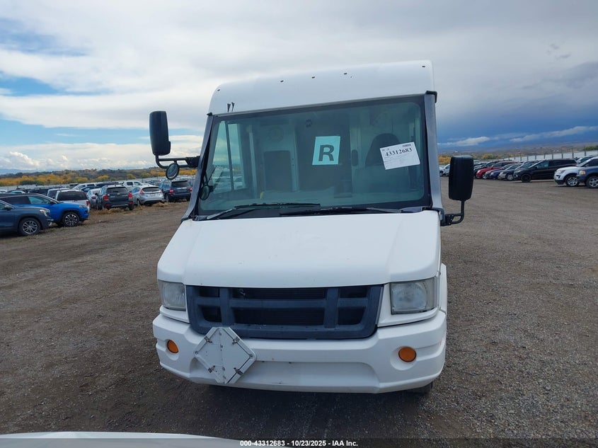 2014 Isuzu Commercial Van VIN: JALB4T177E7W00389 Lot: 43312683