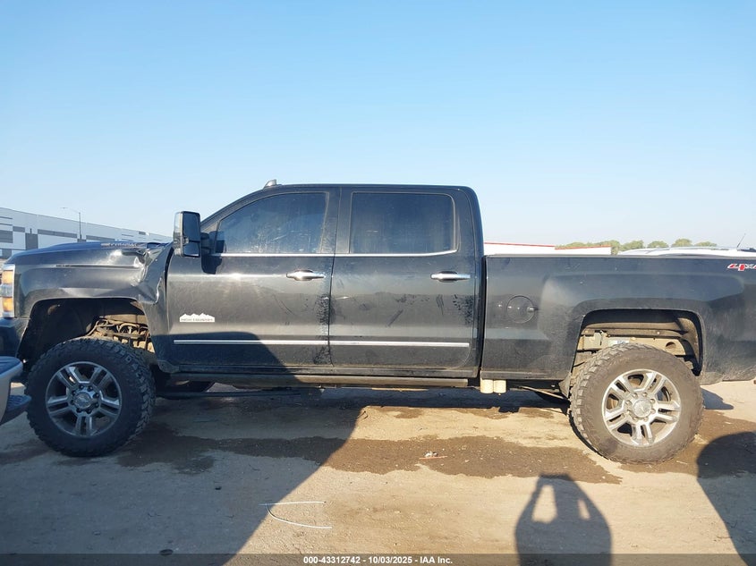 2015 CHEVROLET SILVERADO 2500HD HIGH COUNTRY - 1GC1KXE8XFF629549