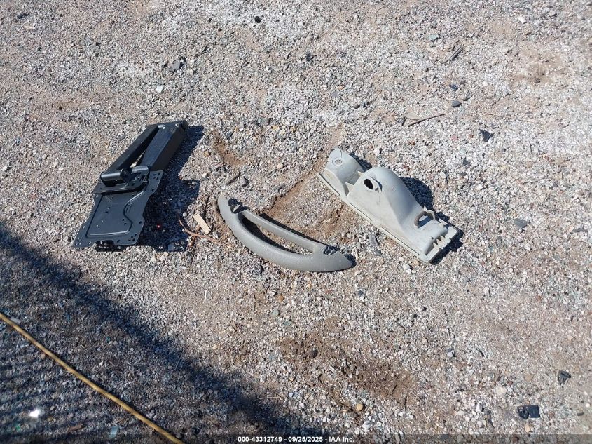 2002 Chevrolet Astro Ls VIN: 1GNDM19X52B108611 Lot: 43312749