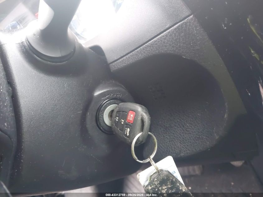 2017 Toyota Corolla Le VIN: 2T1BURHE4HC912715 Lot: 43312759