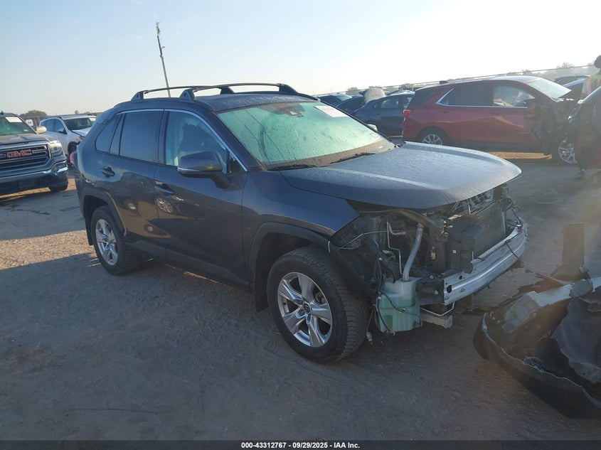 2021 TOYOTA RAV4 XLE - 2T3W1RFV6MW174431