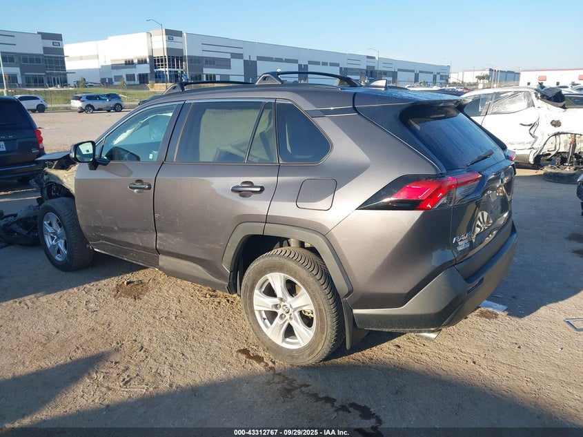 2T3W1RFV6MW174431 2021 TOYOTA RAV 4 photo no. 3