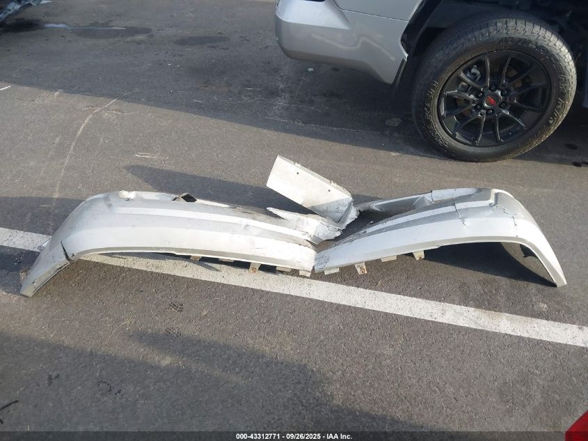 2006 Cadillac Escalade Standard VIN: 1GYEC63N16R113932 Lot: 43312771