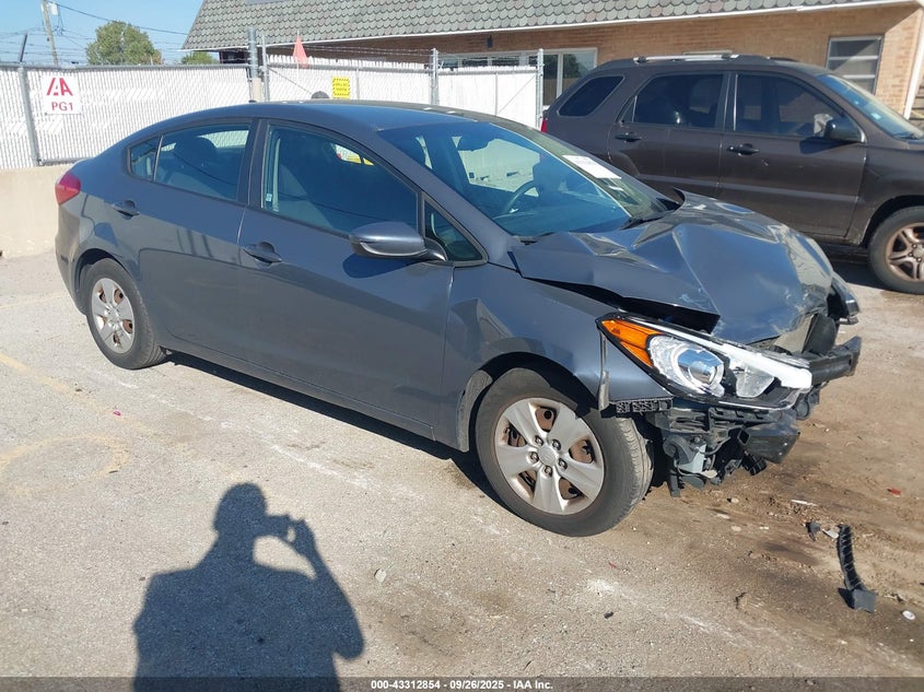 2016 KIA FORTE LX - KNAFK4A63G5567330