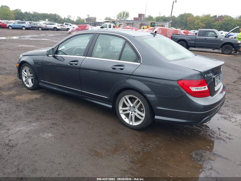 2013 MERCEDES-BENZ C 300 SPORT 4MATIC - WDDGF8AB7DR291776