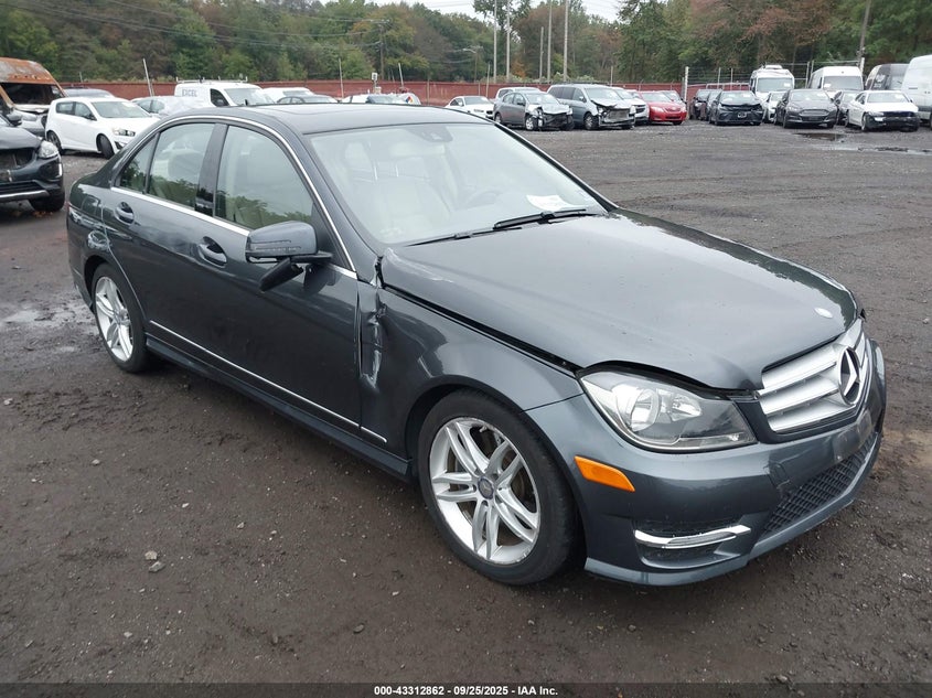 2013 MERCEDES-BENZ C 300 SPORT 4MATIC - WDDGF8AB7DR291776