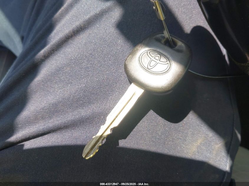 2017 Toyota Tacoma Sr VIN: 5TFAX5GN9HX086412 Lot: 43312947