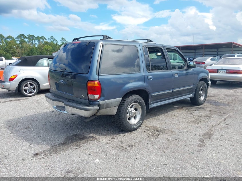 1FMDU34E1XUA96104 1999 FORD EXPLORER photo no. 4