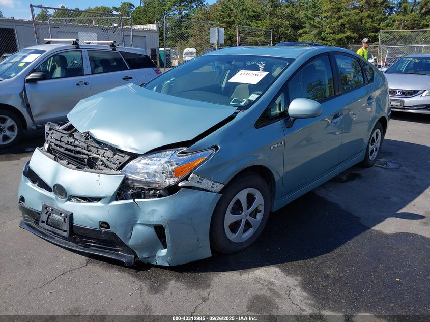 2015 TOYOTA PRIUS TWO - JTDKN3DU0F1908279