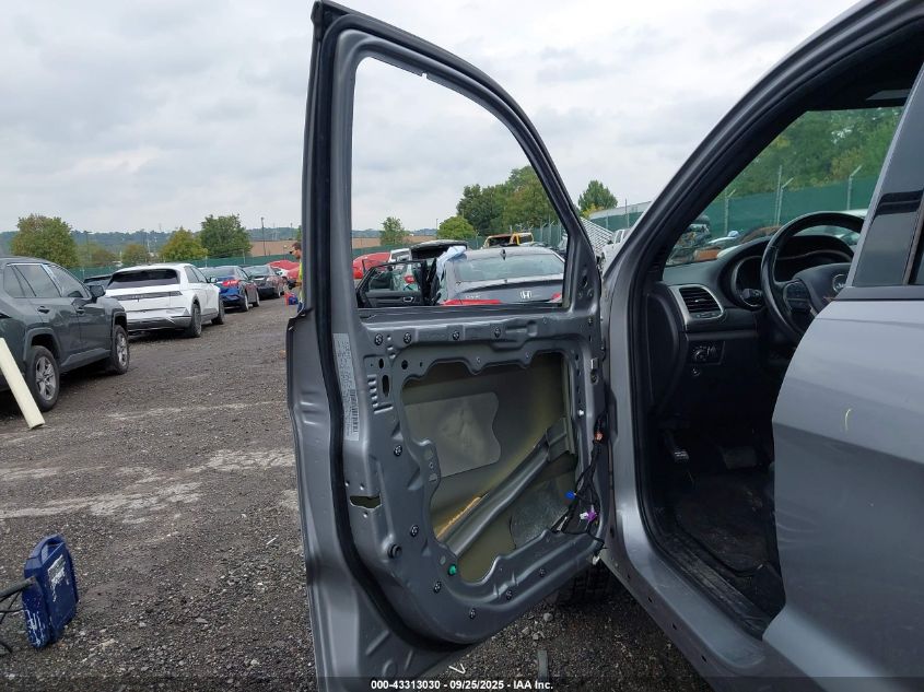 2019 Jeep Grand Cherokee Altitude 4X4 VIN: 1C4RJFAG7KC754372 Lot: 43313030