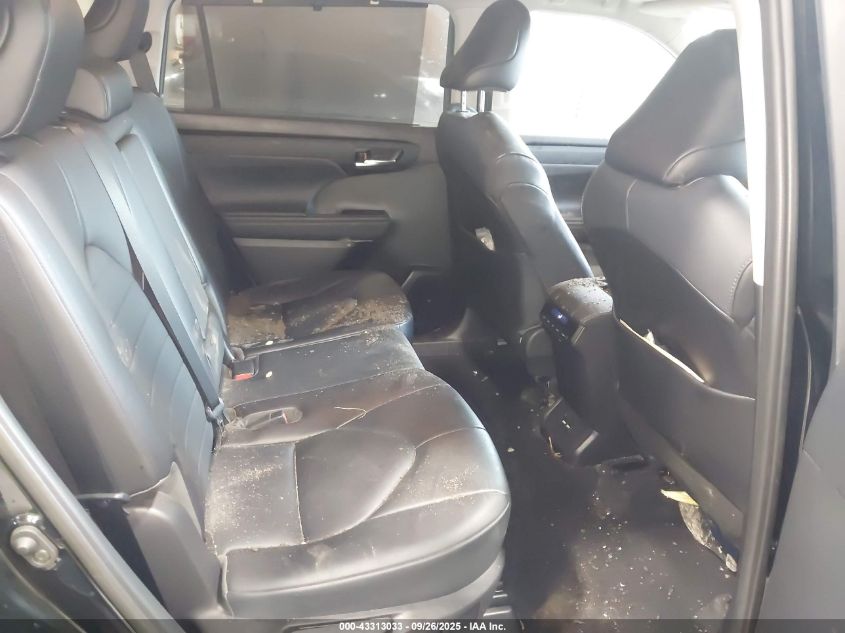 2021 Toyota Highlander Xle VIN: 5TDGZRBH0MS555870 Lot: 43313033