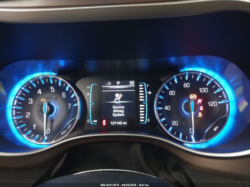 2017 Chrysler Pacifica Touring-L VIN: 2C4RC1BG6HR514368 Lot: 43313078