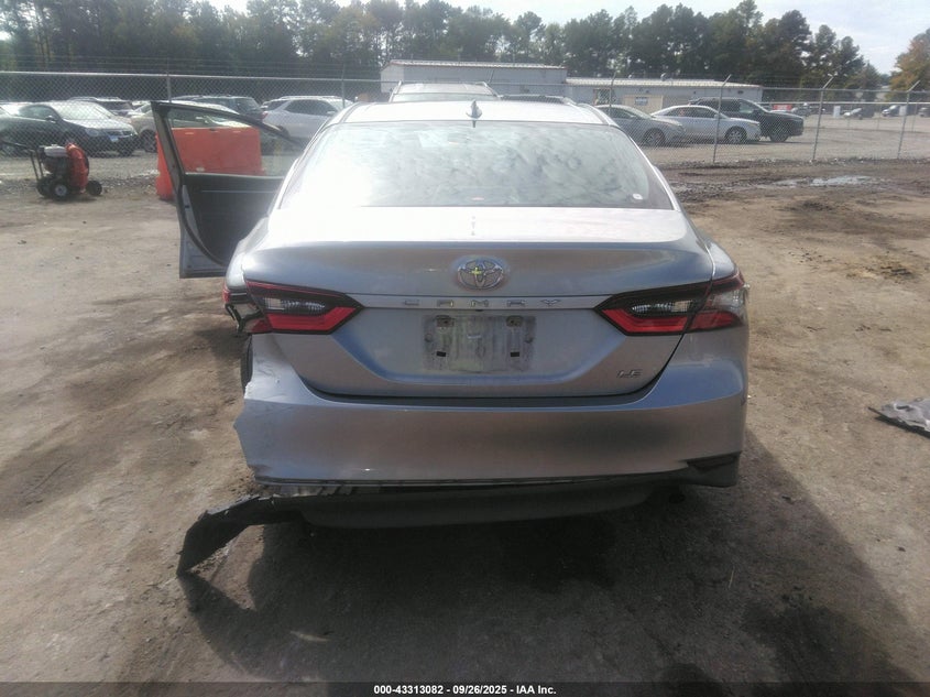 2022 TOYOTA CAMRY LE - 4T1C11AK7NU644378