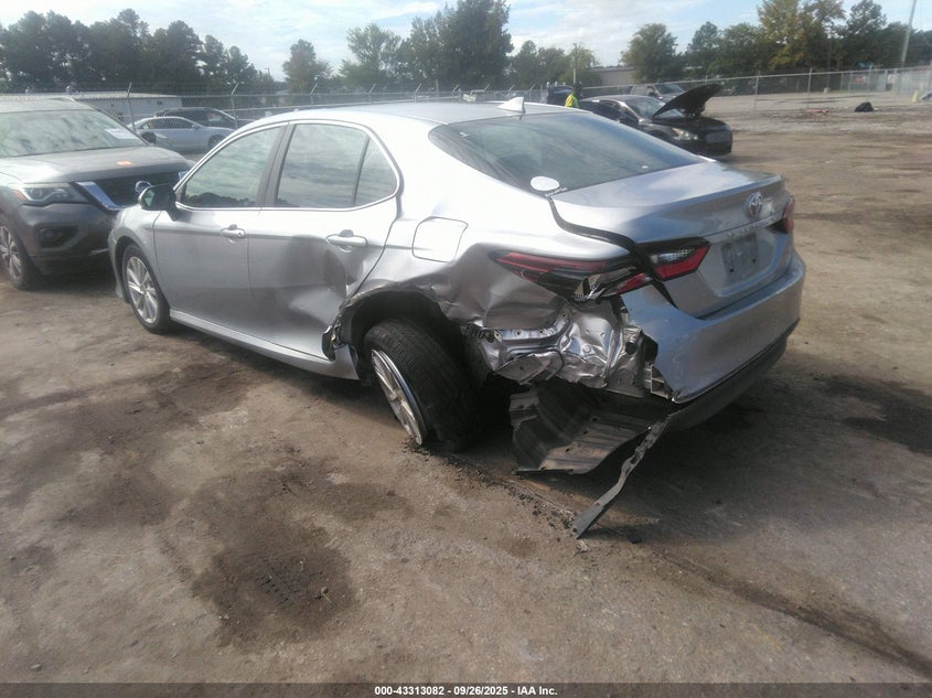 2022 TOYOTA CAMRY LE - 4T1C11AK7NU644378