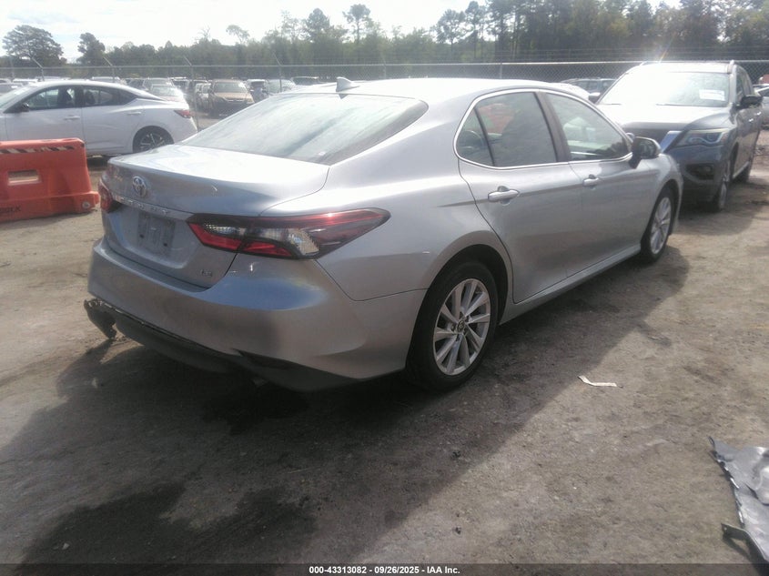 2022 TOYOTA CAMRY LE - 4T1C11AK7NU644378