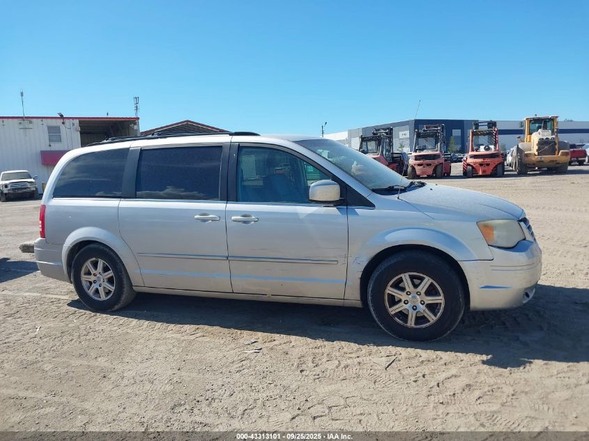 2008 Chrysler Town & Country Touring VIN: 2A8HR54P28R623613 Lot: 43313101