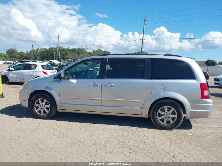2008 Chrysler Town & Country Touring VIN: 2A8HR54P28R623613 Lot: 43313101